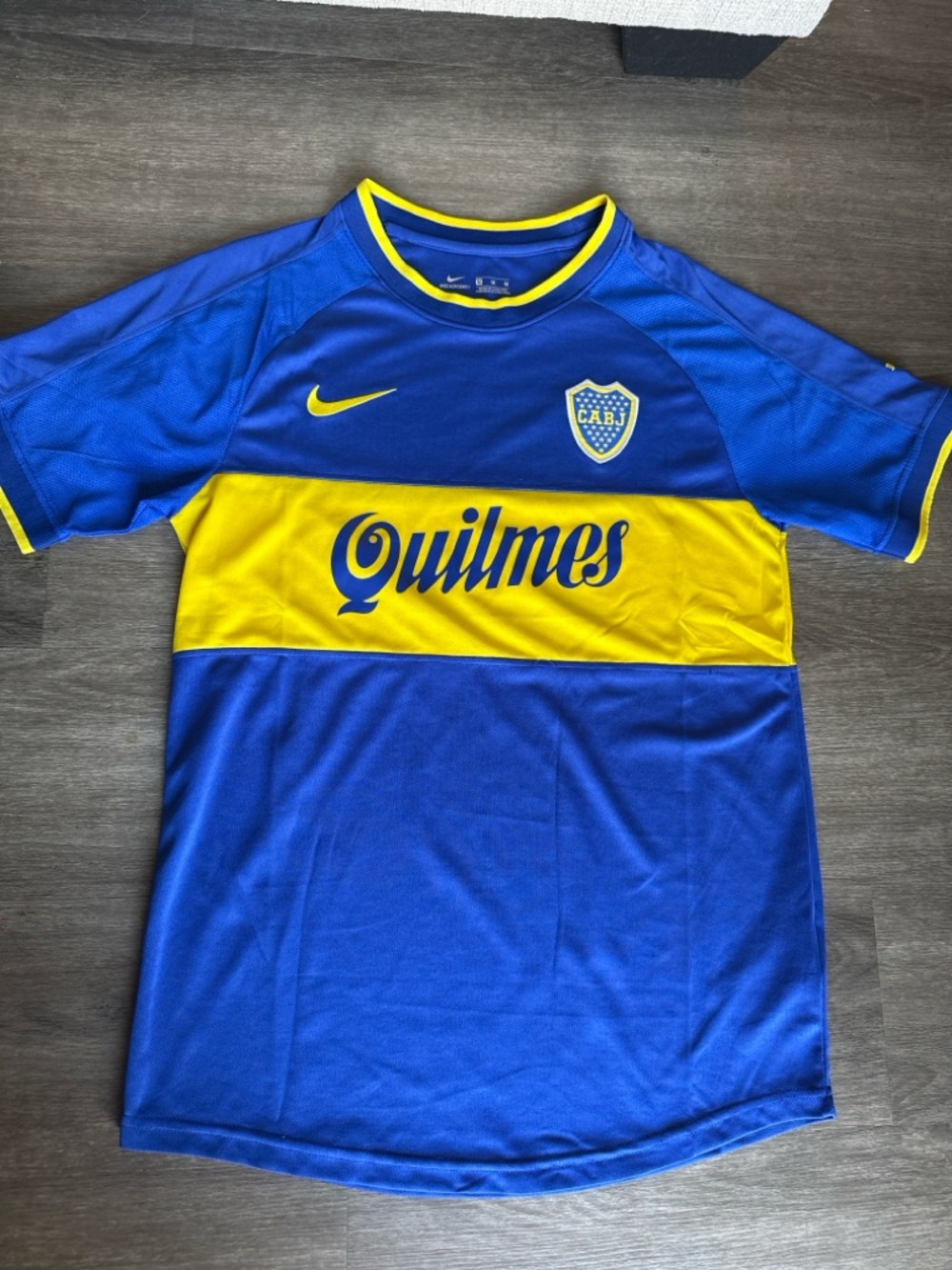 NWOT Boca Juniors Soccer Jersey Men Size M Fan Version Quilmes Blue Yellow